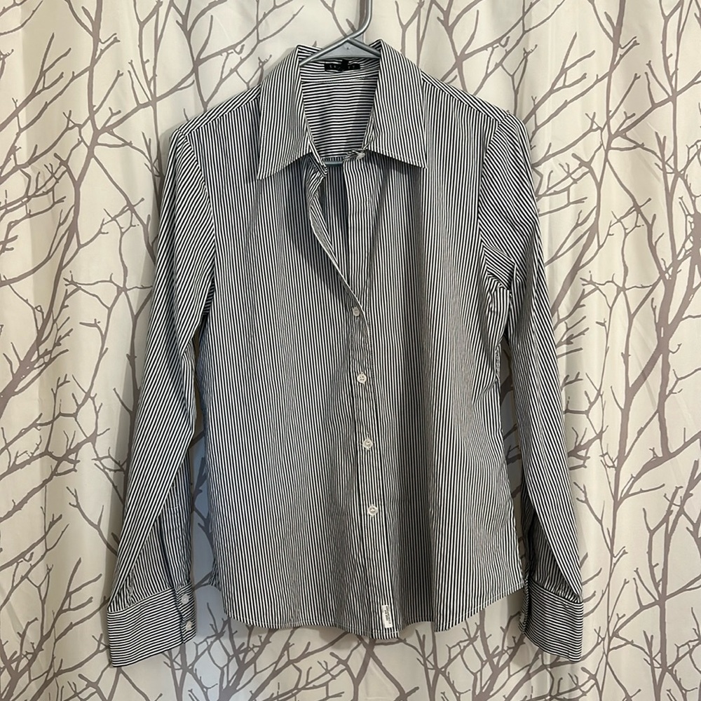 Large Theory Striped Essential Button-Down Shirt